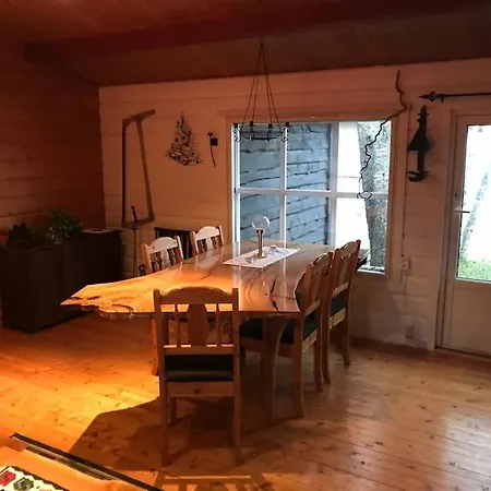 Feriehus Smasletta Lodge, Kvaloya *