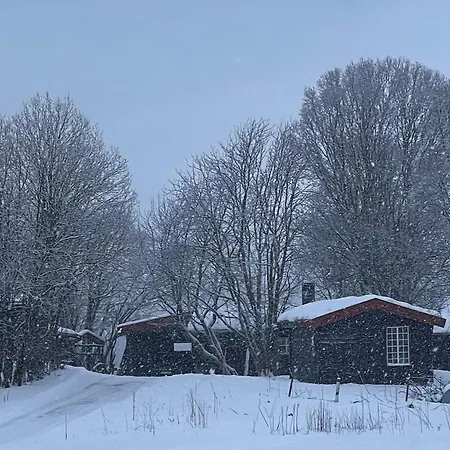 Smasletta Lodge, Kvaloya Feriehus